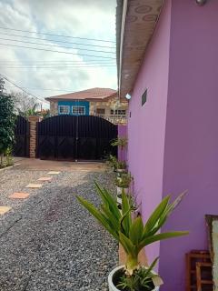 Eliogemi Gardens Guests House - Gbawe - 5