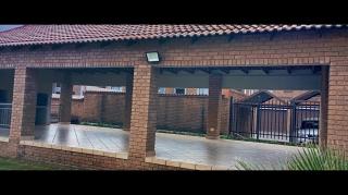 Cozy 2bedroom in Bel Aire Complex Midrand - Midrand - 6