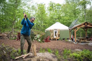 Spacious Yurt in the Woods - Sainte-Agathe-des-Monts - 2