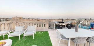 Modern Bright Mamilla Gem - Prime Location - Jerusalem - 6