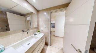 Modern Bright Mamilla Gem - Prime Location - Jerusalem - 3