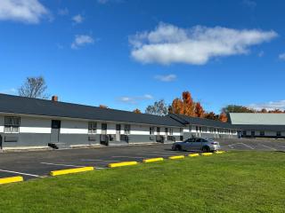 Glengarry Extended Stays - Truro - 5