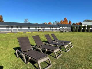 Glengarry Extended Stays - Truro - 9