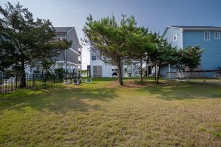 Sanctuary by the Sea - Surf City - 4