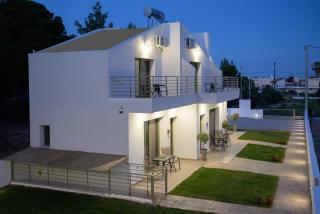 PAVEL apartments - Áyios Spirídhon - 7