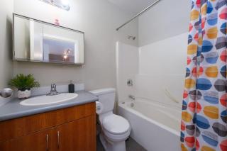 Heart of Vancouver Cozy Comfort Apartment - Vancouver - 6