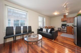 Heart of Vancouver Cozy Comfort Apartment - Vancouver - 5