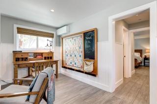 Luxury 1Br Retreat W- High-End Interior - Steps From Beach By Beachview Rentals - Newport Beach - 1