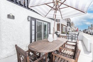 Pet-Friendly 3Br Retreat W- Large Patio Steps From Beach By Beachview Rentals - Newport Beach - 9