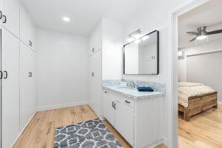 Remodeled 3Br W- Ac Oceanview Patio 4 Houses From Beach By Beachview Rentals - Newport Beach - 1