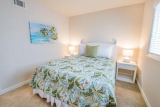 Spacious 3Br W- Oceanview Patio Steps To 35Th St Beach By Beachview Rentals - Newport Beach - 1
