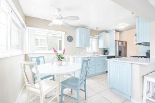 Updated 2Br Getaway Half Block From Popular 44Th St Beach By Beachview Rentals - Newport Beach - 8