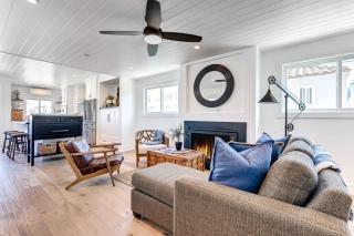 3Br Luxury Condo W- Rooftop Deck Fire Pit - Steps To Beach By Beachview Rental - Newport Beach - 3