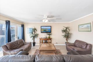Pet-Friendly 3Br W- Ac Rooftop Deck 2 Houses From Beach By Beachview Rentals - Newport Beach - 8