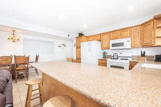 Family-Friendly 2Br Beach Home In Prime Walkable Location By Beachview Rentals - Newport Beach - 5