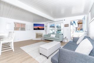 Renovated 2Br W- Oceanview Patio Steps From 40Th St Beach By Beachview Rentals - Newport Beach - 6