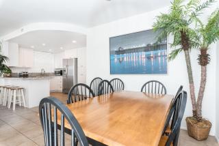Pet-Friendly 3Br W- Ac Oceanview Patio Steps From Beach By Beachview Rentals - Newport Beach - 5