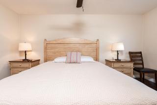 Cozy 1Br Beach Retreat W- Balcony Bbq One Block From Sand By Beachview Rentals - Newport Beach - 3
