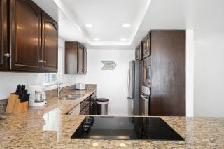 Charming Oceanview 3Br HalfBlockTo29ThStBeach ByBeachviewRentals - Newport Beach - 6