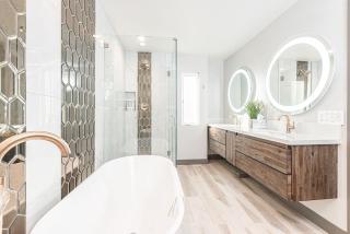 Luxury 4Br Tri-Level W- Modern Interior, Rooftop Deck Ac By Beachview Rentals - Newport Beach - 1