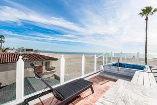 Luxury Oceanfront 3Br W- Rooftop Spa, Bbq, Stunning Views By Beachview Rentals - Newport Beach - 3