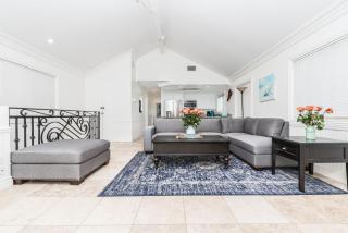 4Br Oceanfront W- Ac Panoramic Views In Coveted Location By Beachview Rentals - Newport Beach - 0