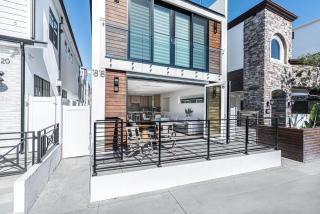 Luxury 3Br W- Rooftop Deck, Grill, Ac - Steps From Sand By Beachview Rentals - Newport Beach - 4