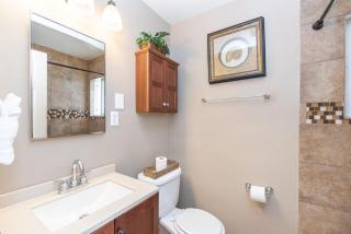3Br Oceanfront In Desirable Location At Excellent Value By Beachview Rentals - Newport Beach - 1