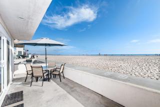 3Br Oceanfront In Desirable Location At Excellent Value By Beachview Rentals - Newport Beach - 0