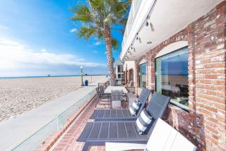 Modern Oceanfront 2Br W- Panoramic Views Boardwalk Access By Beachview Rentals - Newport Beach - 7