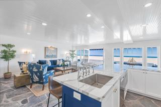 Spectacular 6Br Oceanfront Home In Highly-Coveted Location By Beachview Rentals - Newport Beach - 8
