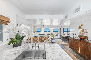 Spectacular 6Br Oceanfront Home In Highly-Coveted Location By Beachview Rentals - Newport Beach - 7