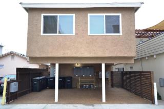 Cozy Cottage W- Ac Stylish Interior One House From Beach By Beachview Rentals - Newport Beach - 1