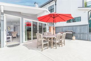 3Br Beach Cottage W- Large Patio Grill In Prime Location By Beachview Rentals - Newport Beach - 7