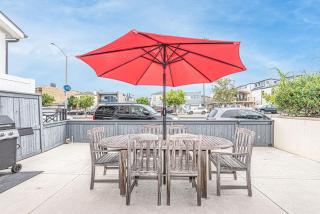 3Br Beach Cottage W- Large Patio Grill In Prime Location By Beachview Rentals - Newport Beach - 4