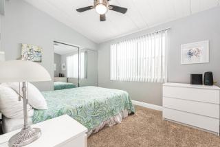 3Br Beach Cottage W- Large Patio Grill In Prime Location By Beachview Rentals - Newport Beach - 2