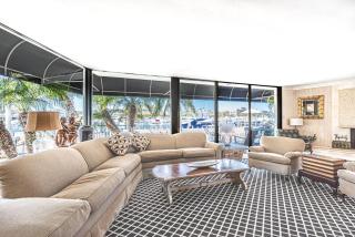 Iconic 4Br Bayfront Home W- Unmatched Indoor-Outdoor Living By Beachview Rentals - Newport Beach - 7