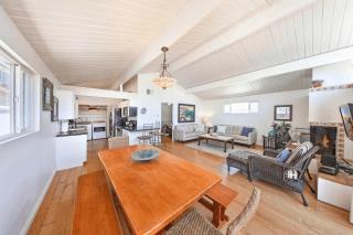 Spacious 6Br W- Oceanview Garden Patio Steps From Beach By Beachview Rentals - Newport Beach - 3