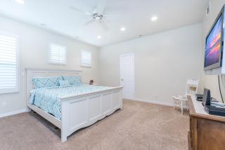 Darling 3Br Cottage On Quiet Street 5 Min Walk To Beach By Beachview Rentals - Newport Beach - 3