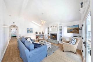 2Br Beach Escape W- Oceanview Deck 2 Houses From Sand By Beachview Rentals - Newport Beach - 9