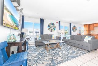 Spacious 5Br W- Oceanview Balcony - One House From Beach By Beachview Rentals - Newport Beach - 9