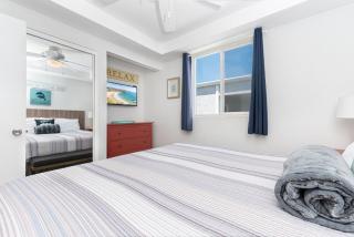 Spacious 5Br W- Oceanview Balcony - One House From Beach By Beachview Rentals - Newport Beach - 5