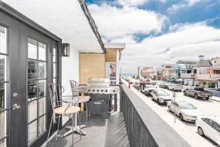 Stylish 6Br Duplex One Block From Beach Boardwalk By Beachview Rentals - Newport Beach - 4