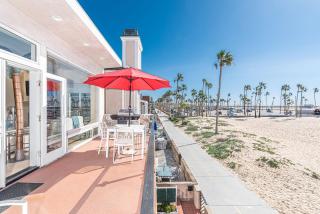 3Br Oceanfront W- Panoramic Views In Prime Central Location By Beachview Rentals - Newport Beach - 0