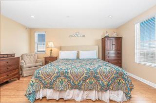 3Br Oceanfront W- Panoramic Views In Prime Central Location By Beachview Rentals - Newport Beach - 3