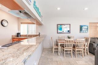 Spacious 3Br Oceanfront At Balboa Pier Walk To It All By Beachview Rentals - Newport Beach - 4