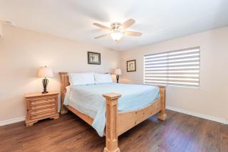 Spacious 3Br Oceanfront At Balboa Pier Walk To It All By Beachview Rentals - Newport Beach - 1
