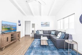 Stylish 2Br Cottage W- Large Patio One House From Beach By Beachview Rentals - Newport Beach - 0