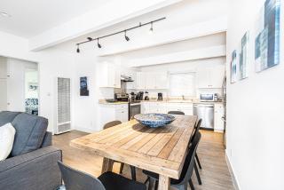 Updated 2Br Cottage One House From Beach - Super Central By Beachview Rentals - Newport Beach - 0
