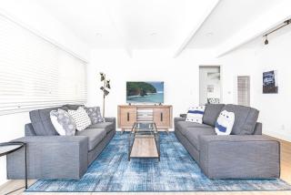 Updated 2Br Cottage One House From Beach - Super Central By Beachview Rentals - Newport Beach - 9
